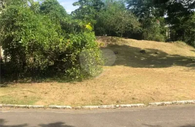 Terreno em condomínio fechado à venda no Rio do Ouro, Niterói 
