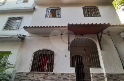 Casa comercial à venda no São Domingos, Niterói 