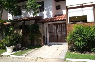 Terreno em condomínio fechado à venda na Serra Grande, Niterói 