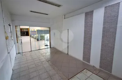 Sala comercial à venda em Piratininga, Niterói 