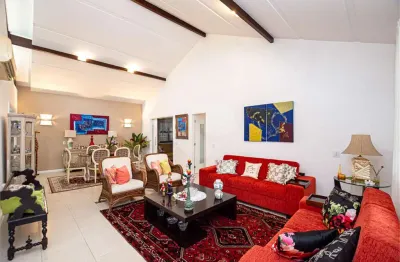 Casa em condomínio fechado com 4 quartos à venda na Estrada Caetano Monteiro, 2123, Badu, Niterói