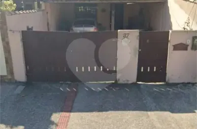 Casa com 3 quartos à venda na Rua Desembargador Leopoldo Muylaert, 37, Piratininga, Niterói