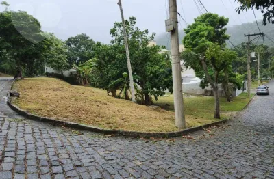 Terreno à venda, 461 m² por R$ 300.000,00 - Piratininga - Niterói/RJ