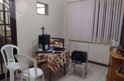 Sobrado com 3 dormitórios à venda, 125 m² por R$ 360.000,00 - Sete Pontes - São Gonçalo/RJ