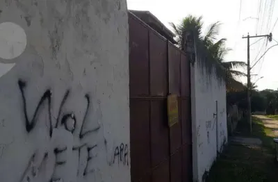Barracão / Galpão / Depósito à venda na Rua Itaperuna, 48, Marambaia, São Gonçalo