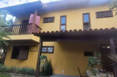 Casa Duplex, 4 quartos, endo 1 suíte master com closet e varanda, 330m² de área construída à venda no Fonseca - Niterói.