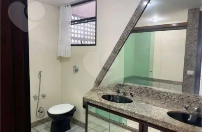 Cobertura com 4 quartos à venda na Avenida Almirante Ary Parreiras, 406, Icaraí, Niterói