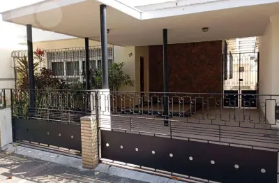 Casa com 3 quartos à venda na Rua Professor Oscar Prezewodowiski, 23, Icaraí, Niterói