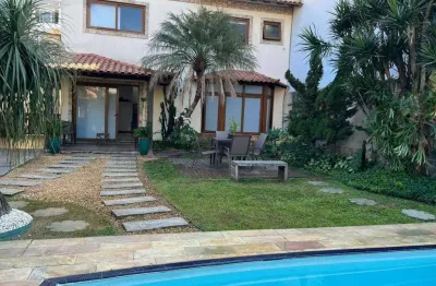 Casa com 4 quartos à venda na Rua Ari Gomes da Silva, 54, Piratininga, Niterói