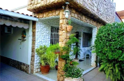 Casa com 3 quartos à venda na Travessa Vereador Antônio Nazaré, 15, Barro Vermelho, São Gonçalo