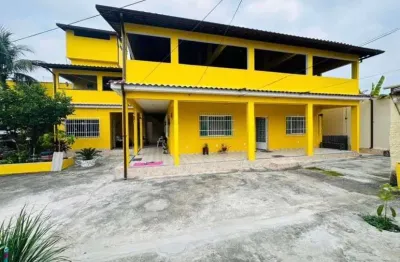 Casa com 2 quartos à venda na Avenida Cardeal Arcoverde, Laranjal, São Gonçalo