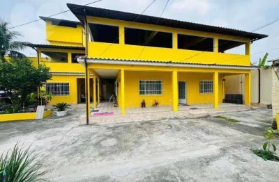 Casa com 2 quartos à venda na Avenida Cardeal Arcoverde, Laranjal, São Gonçalo