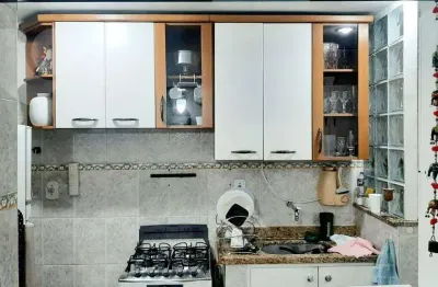 Ótimo apartamento no Condomínio Vivendas de Santa Rosa, reformado.