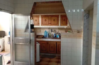 Casa com 4 quartos à venda, 228 m² por R$ 620.000 - Centro - Niterói/RJ