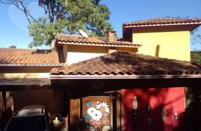 Casa com 3 dormitórios à venda, 241 m² por R$ 1.065.000,00 - Mata Paca - Niterói/RJ