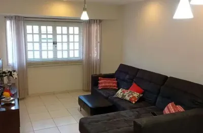 Casa com 3 quartos à venda na Rua Diniz Rafet, 640, Coelho, São Gonçalo