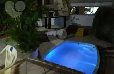 Casa à venda, 150 m² por R$ 2.500.000,00 - Piratininga - Niterói/RJ