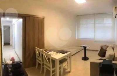 Apartamento com 2 dormitórios à venda, 86 m² por R$ 600.000,00 - Icaraí - Niterói/RJ