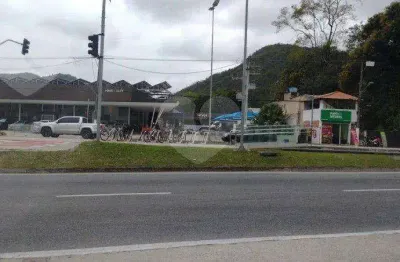 Terreno à venda, 371 m² por R$ 3.500.000 - Itaipu - Niterói/RJ