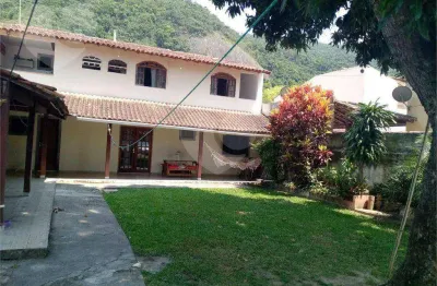 Casa com 3 dormitórios à venda, 52 m² por R$ 850.000,00 - Piratininga - Niterói/RJ