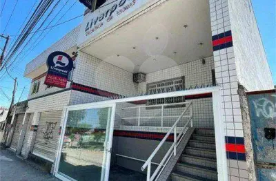 Prédio à venda na Avenida Vinte e Dois de Maio, 5137, Centro, Itaboraí