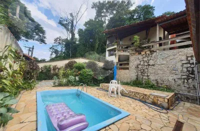 Casa com 4 quartos à venda na Rua dos Cristais, 177, Serra Grande, Niterói