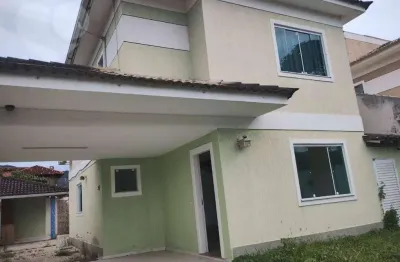 Casa com 3 dormitórios à venda, 250 m² por R$ 760.000,00 - Itaipu - Niterói/RJ