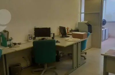 Sala comercial com 1 sala à venda na Rua Doutor Celestino, 122, Centro, Niterói