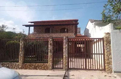 Casa com 4 quartos à venda na Rua Maestro Eduardo Souto, 88, Piratininga, Niterói