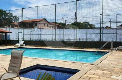 Apartamento com 2 dormitórios à venda, 73 m² por R$ 250.000,00 - Estação - Iguaba Grande/RJ