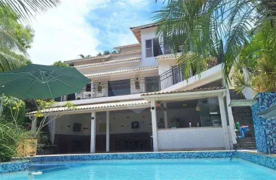 Casa com 5 dormitórios à venda, 300 m² por R$ 1.490.000,00 - Pendotiba - Niterói/RJ