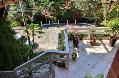 Casa com 3 dormitórios à venda, 264 m² por R$ 990.000,00 - Mata Paca - Niterói/RJ