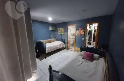 Apartamento à venda, 72 m² por R$ 850.000,00 - Icaraí - Niterói/RJ