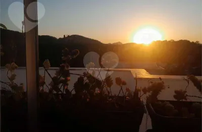 Cobertura com 3 dormitórios à venda, 109 m² por R$ 210.000,00 - Maria Paula - São Gonçalo/RJ