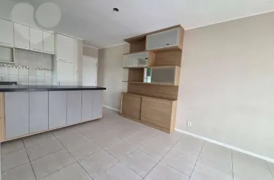 Apartamento com 2 dormitórios à venda, 62 m² por R$ 375.000,00 - Centro - Niterói/RJ