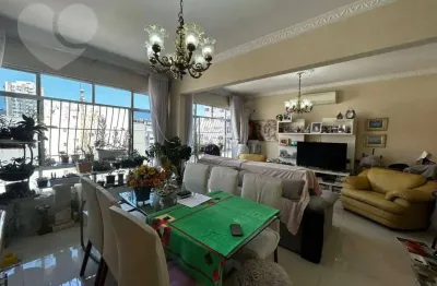 Apartamento amplo com 03 quartos ,vaga ,sol da manhã e vista lateral mar