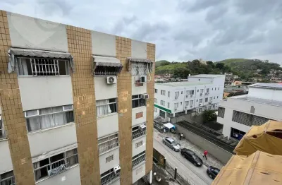 Apartamento com 2 dormitórios à venda, 60 m² por R$ 135.000,00 - Santa Catarina - São Gonçalo/RJ