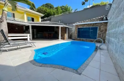 Casa em condomínio fechado com 3 quartos à venda na Rodovia Amaral Peixoto, 10000, Várzea das Moças, Niterói