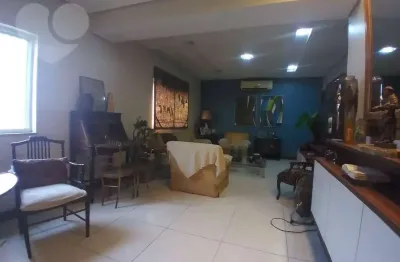 Casa com 2 dormitórios à venda, 284 m² por R$ 1.200.000,00 - Santa Rosa - Niterói/RJ