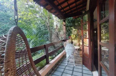 Casa com 3 quartos à venda na Rua México, Mata Paca, Niterói