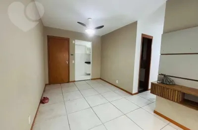 APARTAMENTO: 03 quartos (sendo 1 suíte), sala, cozinha, área de serviço, varanda e banheiro social.
