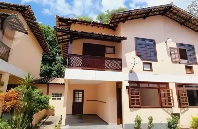 Duplex com Suíte, Churrasqueira e Lazer Completo por R$330 mil em Niterói