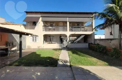 Casa com 5 quartos à venda na Rua Trinta e Um, Guaratiba (Ponta Negra), Maricá