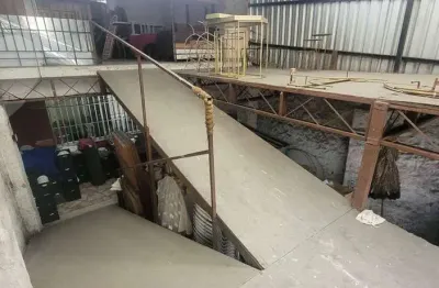 Casa com 4 quartos para alugar na Rua Doutor Mário Viana, 644, Santa Rosa, Niterói