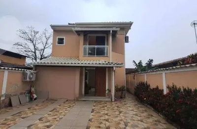 Casa com 3 dormitórios à venda, 143 m² por R$ 620.000,00 - Serra Grande - Niterói/RJ