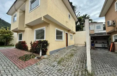 Casa com 2 dormitórios à venda, 64 m² por R$ 450.000,00 - Engenho do Mato - Niterói/RJ