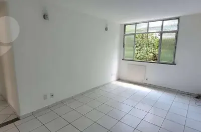 Apartamento 3 quartos, dependências completas, copa/cozinha, 130m² à venda no Fonseca - Niterói