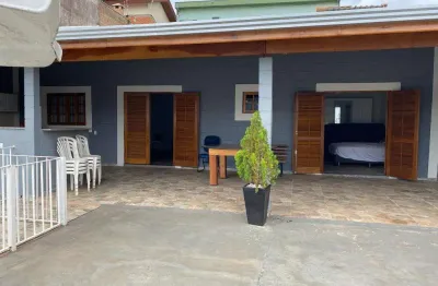 Casa para Venda em Nova Odessa, Jardim Maria Helena, 1 dormitório, 1 banheiro, 4 vagas