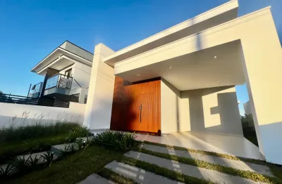 127 m2 privativos, casa sozinha no terreno, acabamentos em alto padrão