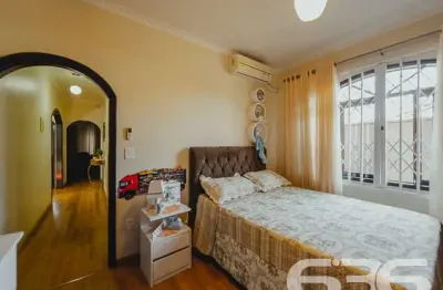 Casa com 3 quartos à venda na Rua Selma Doering Bruhns, 100, Jardim Iririú, Joinville